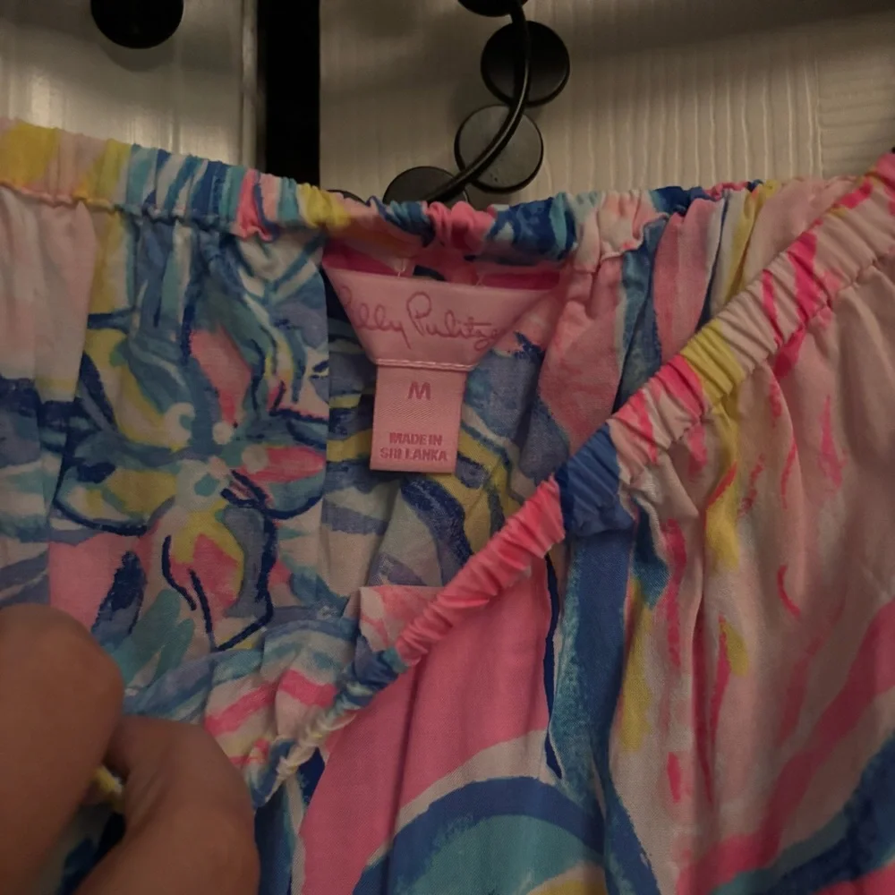 Lilly Pulitzer Sain Off The Shoulder Top - Picture 4 of 5